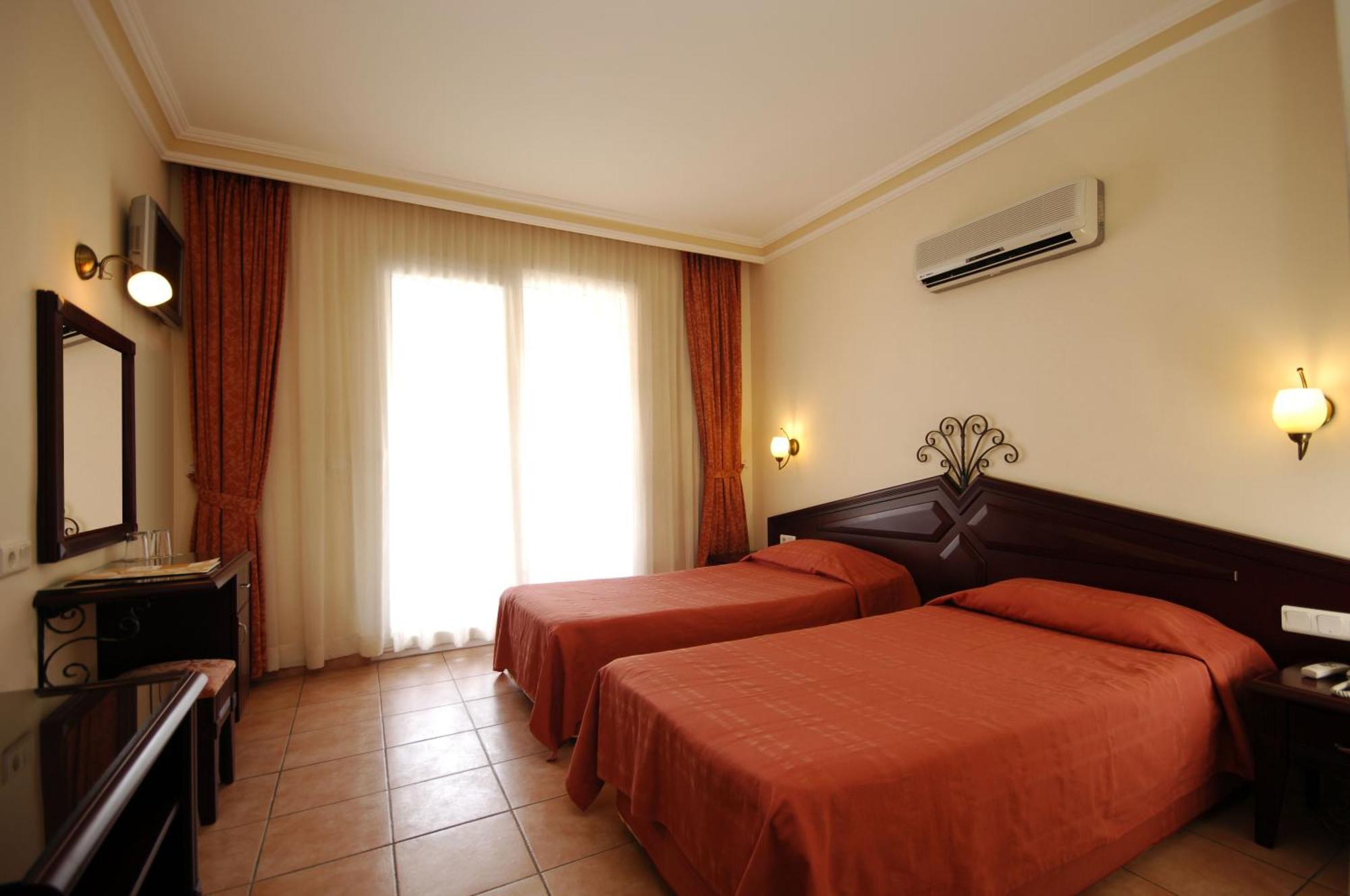Bilkay Hotel Alanya Habitación foto